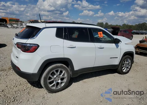 2024 Jeep Compass Latitude Lux z USA, uszkodzony, nr VIN 3C4NJDFN5RT152000